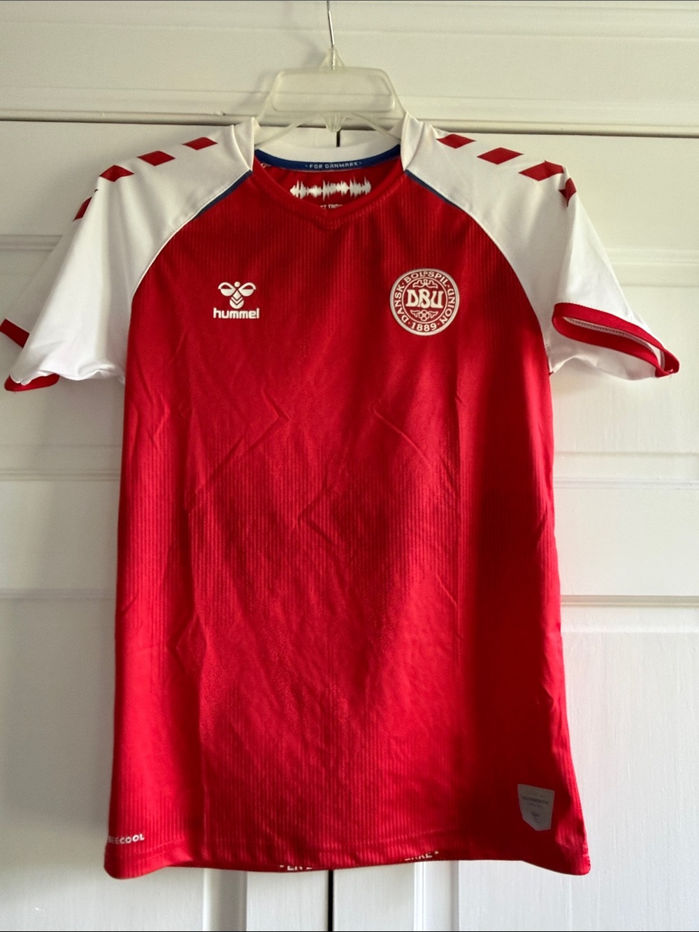 Hummel Kids Red & White Football Jersey with DBU Crest